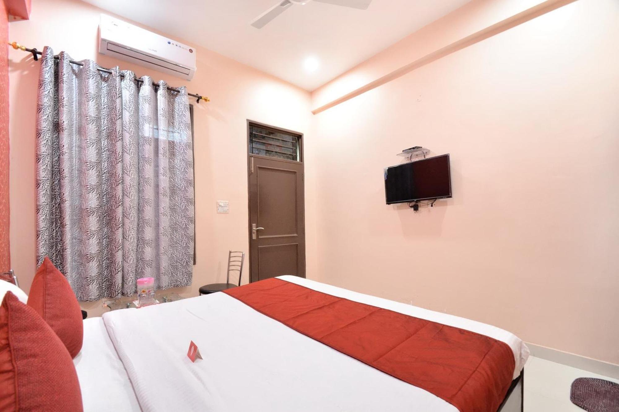 Hotel O Galaxy Nayagaon Exterior photo